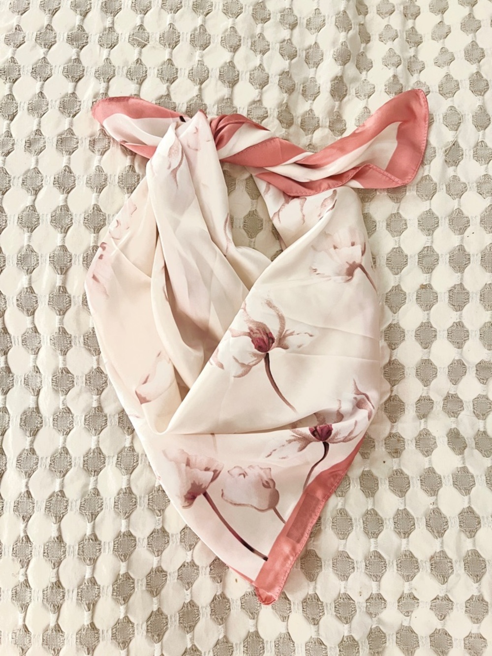 100% Silk - Elegant Vintage Floral Pink Border Scarf
